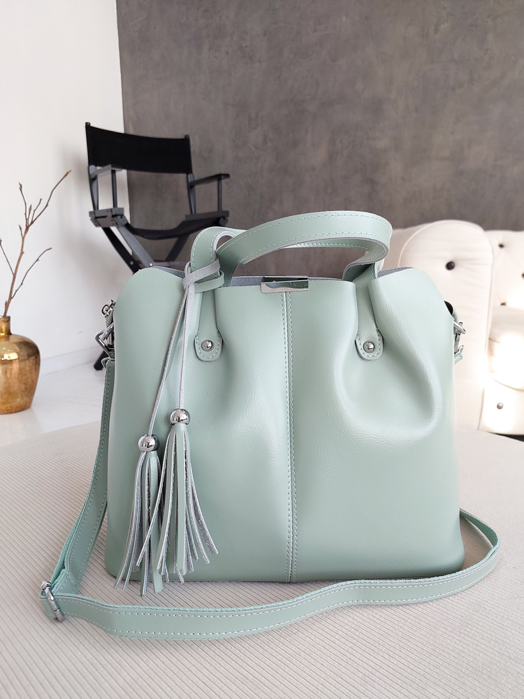 Сумка женская кожаная Dakkotta среднего размера, натуральная салатовая ...