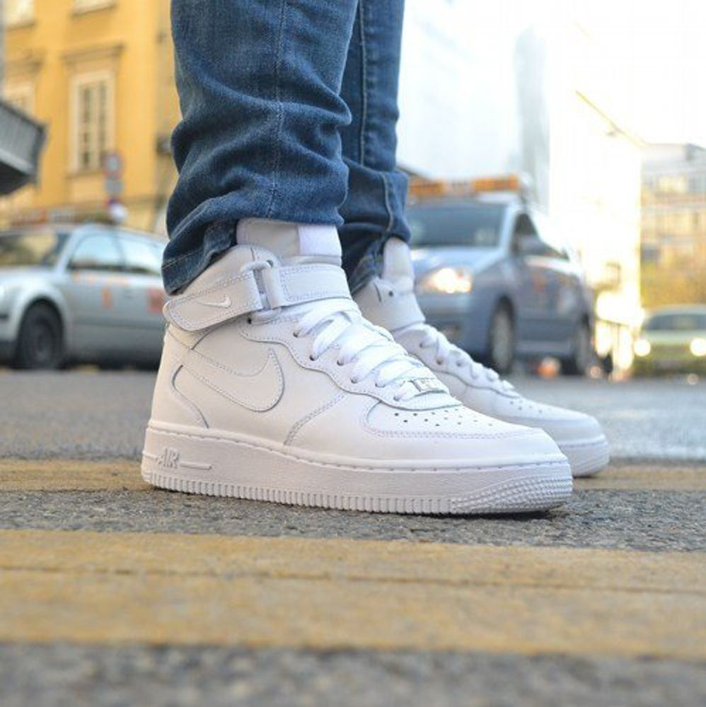 Nike Air Force 1 с носками