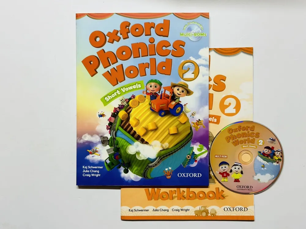 Oxford Phonics World 2 : Student Book + Workbook + CD , Цена за полный комплект указана, вариант