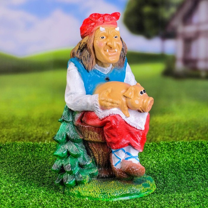 Садовая фигура "Баба Яга с поросенком", 34x20x20 см