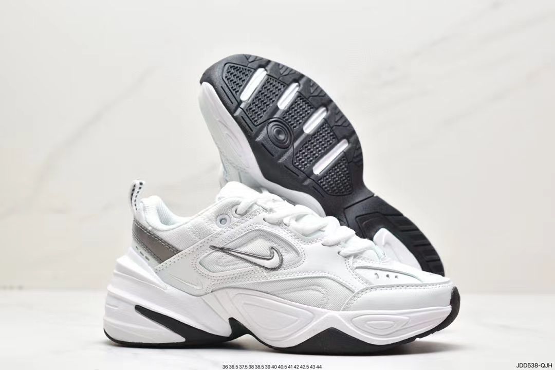 nike m2k tekno 38.5