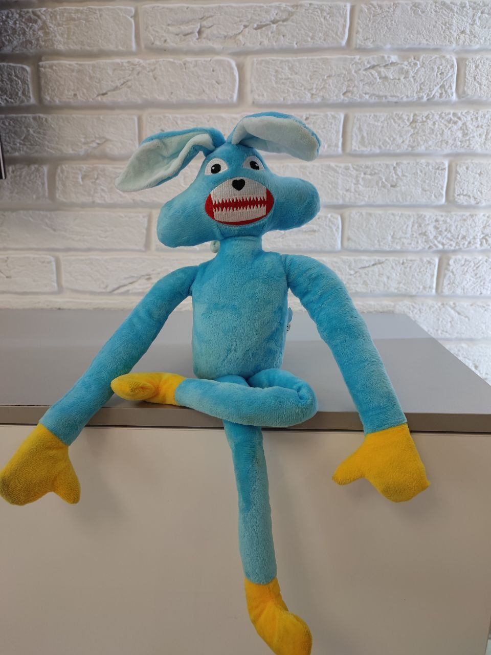 Сиреневый заяц: История о плюшевой игрушке и необъяснимых событиях в пустой квартире