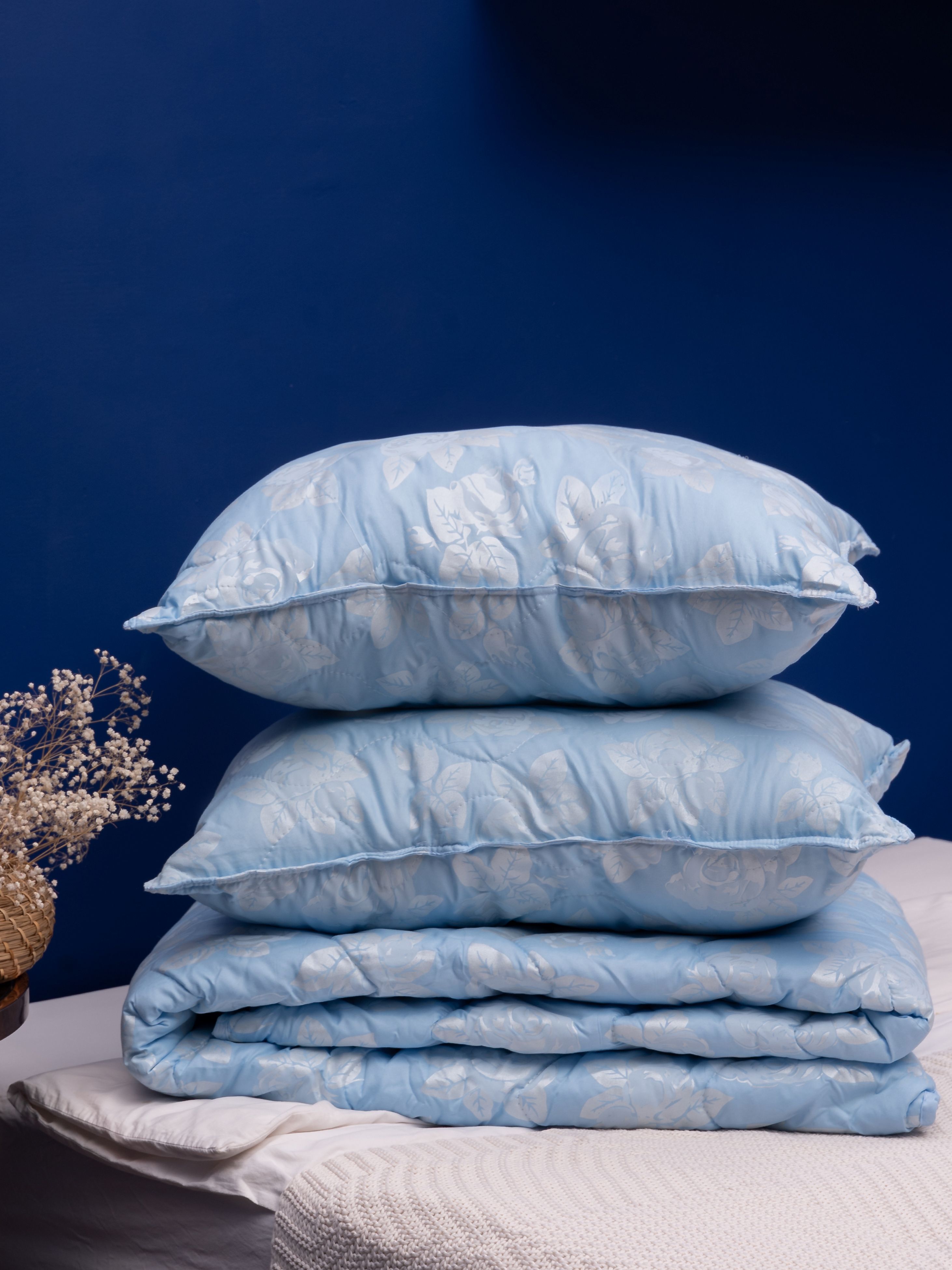 Спальный комплект (матрас + одеяло + подушка + КПБ) Винтекс, одеяло .