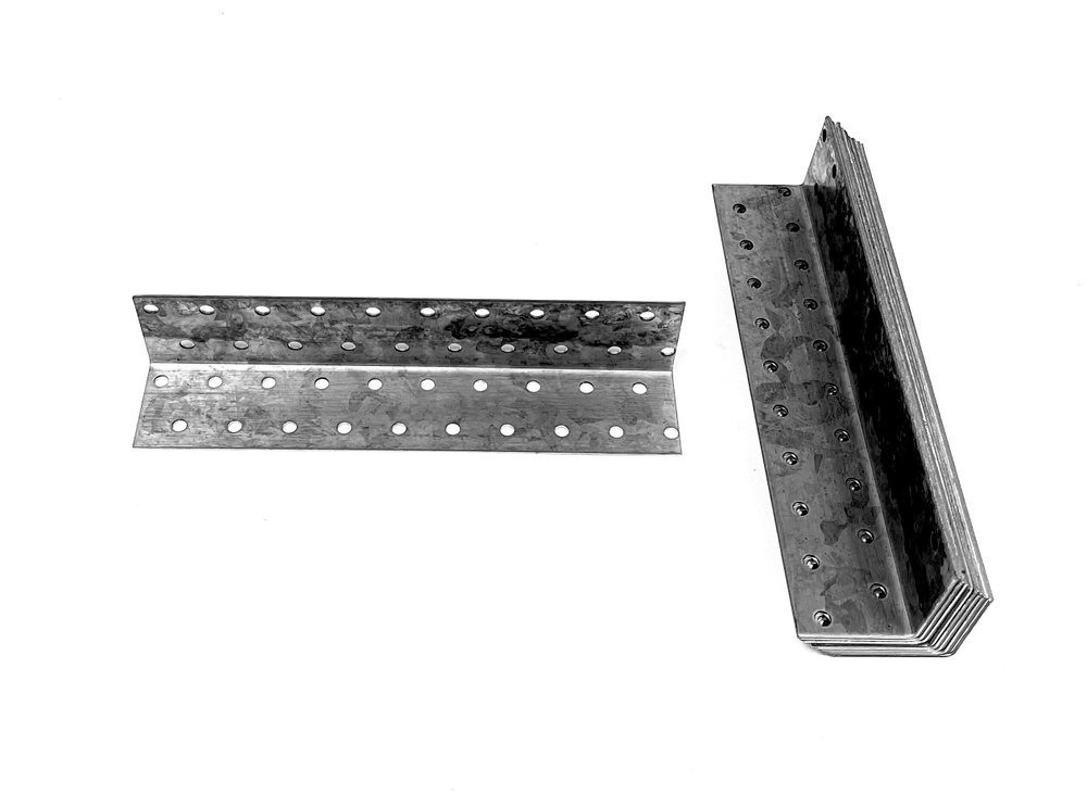 Уголок перфорированный крепежный усиленный 40мм x 40мм x 200мм, 10шт ...