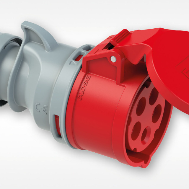 Розетка кабельная 32А 400В 3P+N+E IP44. PCE - купить по низкой цене в ...