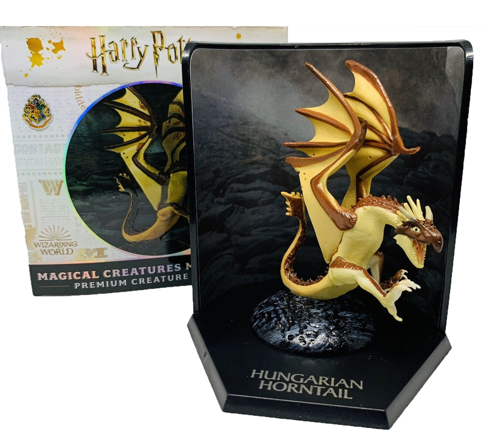 Мини фигурка The Noble Collection Mystery Cube Harry Potter: Hungarian Horntail #1