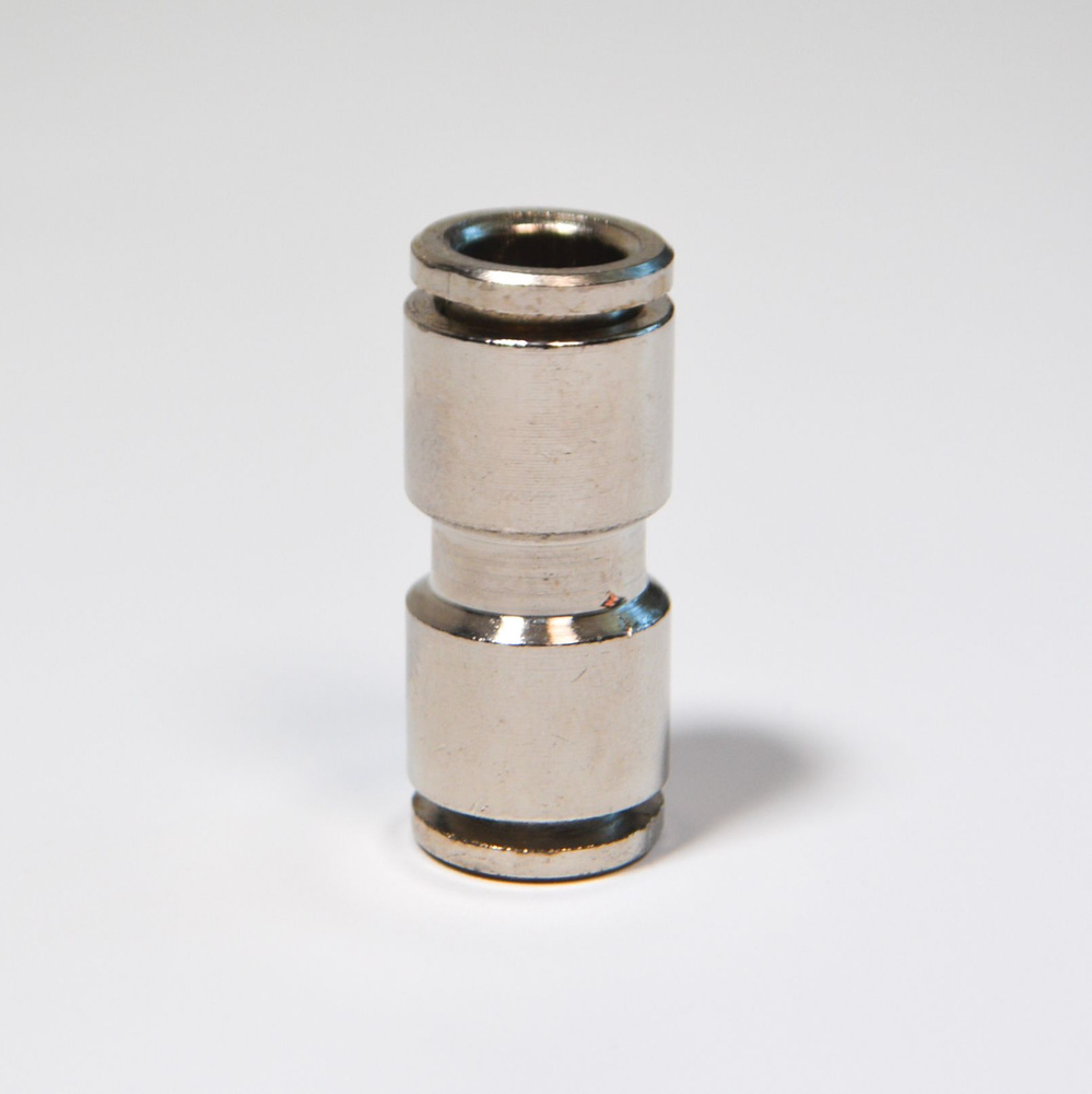 Фитинг прямой металлический для соединения воздушных трубок. 5 мм - арт ...