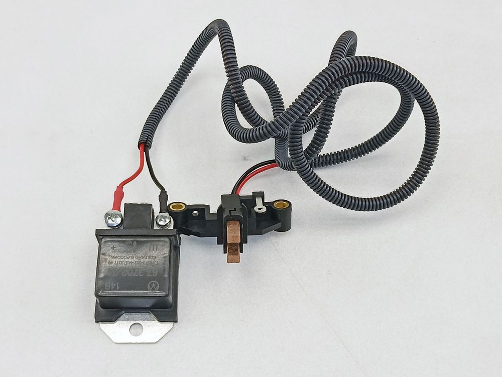 Регулятор напряжения интегральный для генераторов а/м УАЗ ТРЕХуровневый ...