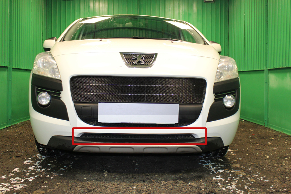 Защитная сетка радиатора низ черная Peugeot 3008 (2009-2013) / съемная ...