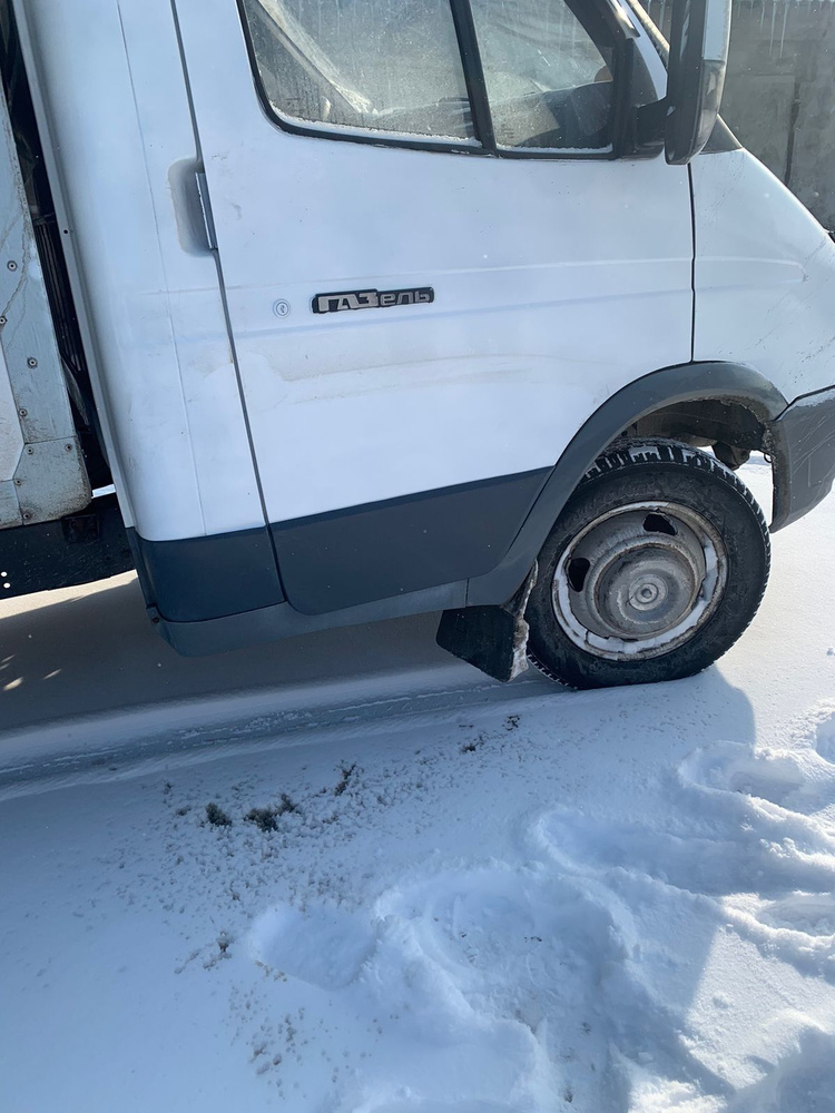 Установка автоматических приводов дверей в Санкт-Петербурге Московском районе