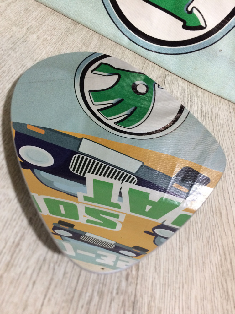 Стекло зеркала элемент правый с обогревом Шкода Йети Тигуан Skoda Yeti ...