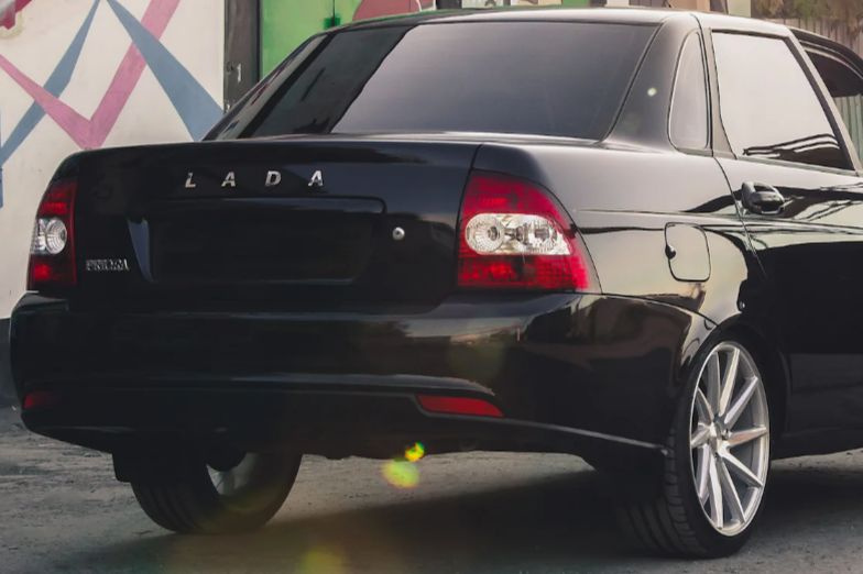Бампер задний ЛАДА Приора 2 (LADA Priora 2 седан) ВАЗ 21704 РОБИН ГУД ...