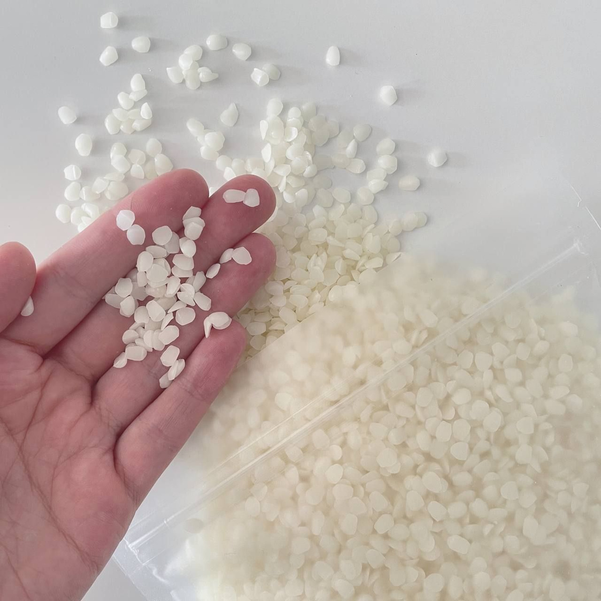 Пчелиный воск очищенный в гранулах белый, 500 гр. воск для свечей ...