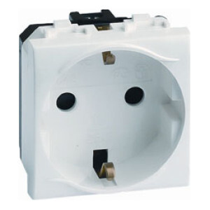 Розетка BRAVA, в кабель-канал монтаж, с заземлением, со шторками, белый ...