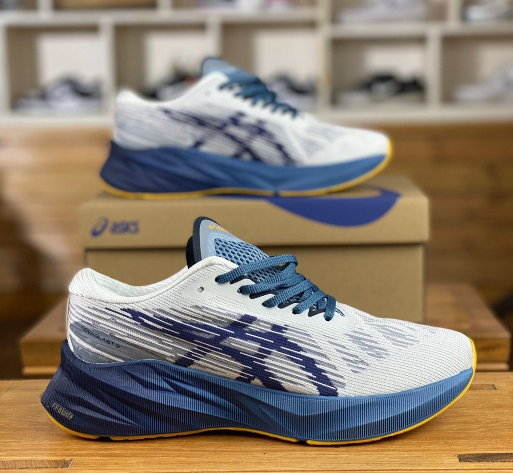 Кроссовки ASICS #1