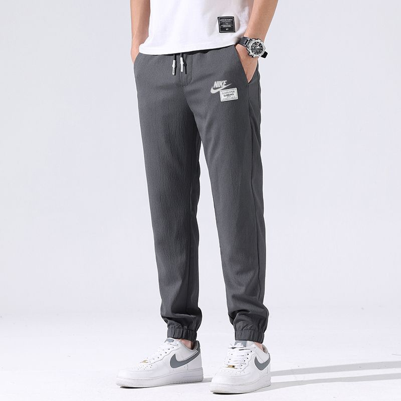 Брюки спортивные Jordan Men's Nike SporTSwear Pant #1