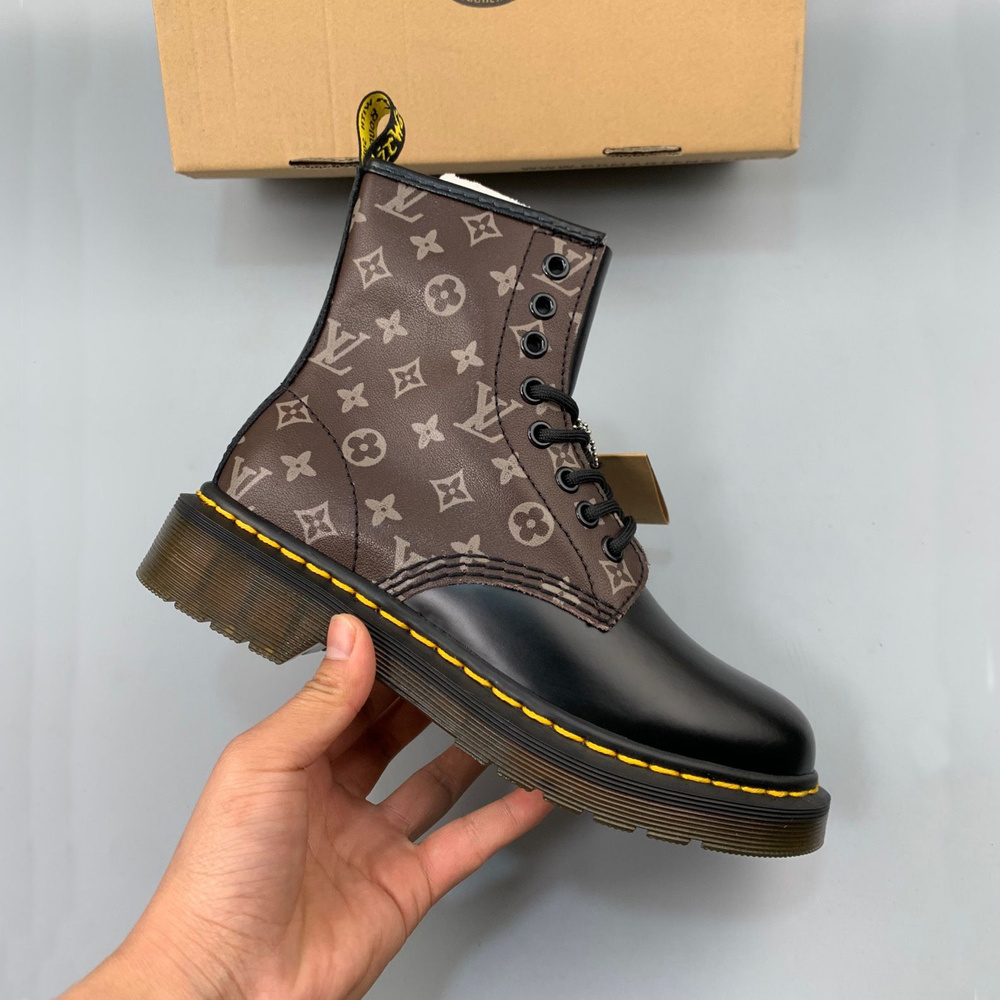 Ботинки Dr. Martens - купить с доставкой по выгодным ценам в  интернет-магазине OZON (1270787136)