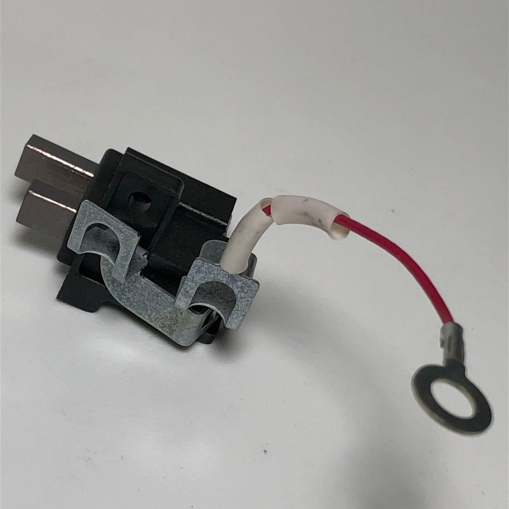 Щетки генератора ВАЗ 2104, 2105, 2107 с генератором Г222-11 (Астро ...