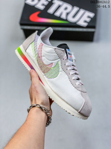 Nike cortez arancioni on sale