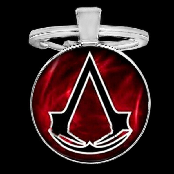 Брелок круглый из игры Assassins Creed Ассасинс Крид цвет: красный #1