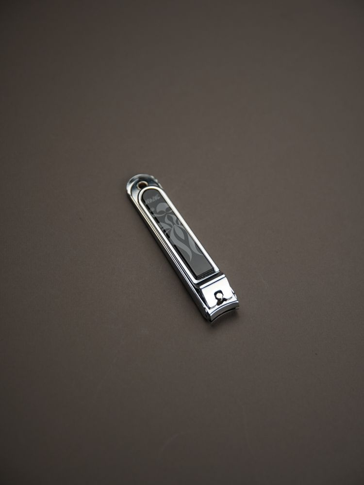 Kanetsune Клиппер для ногтей с контейнером большой - купить с доставкой ...