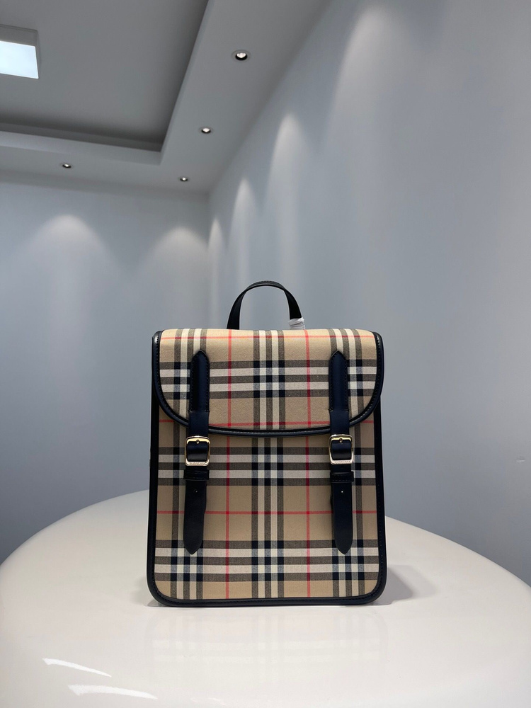 Burberry Рюкзак - купить с доставкой по выгодным ценам в интернет ...