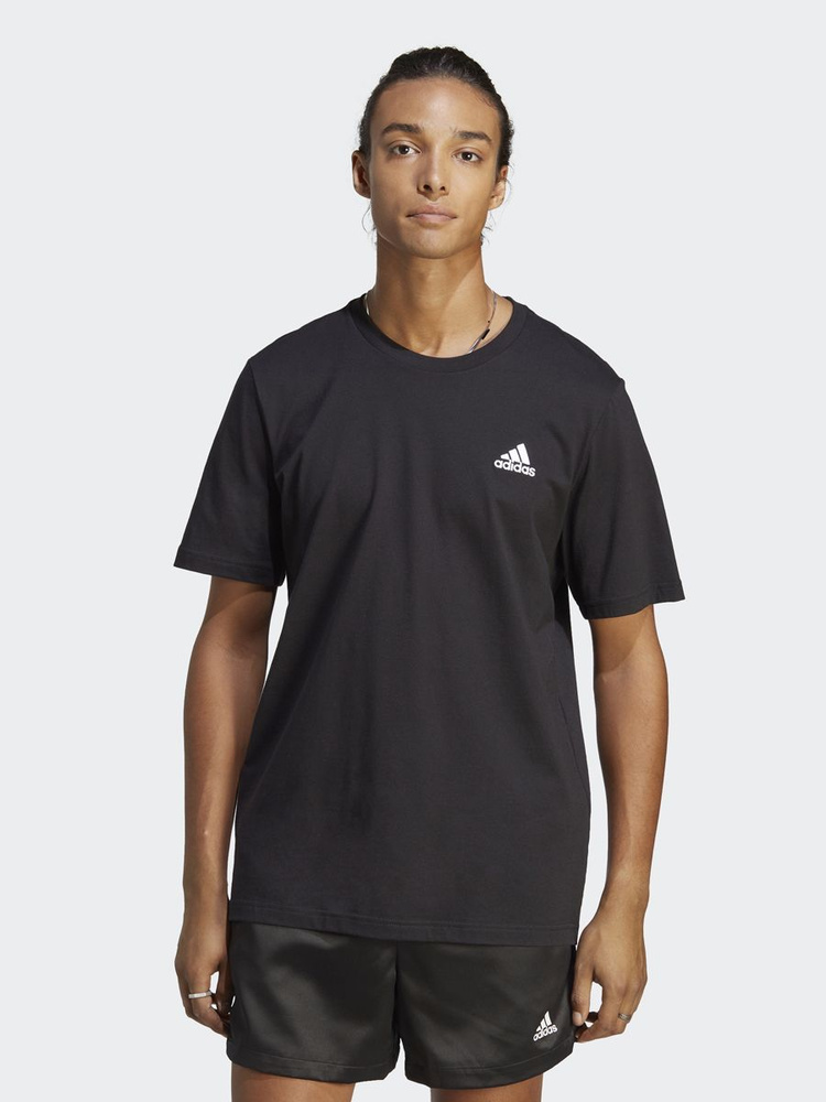 Футболка adidas Sportswear #1