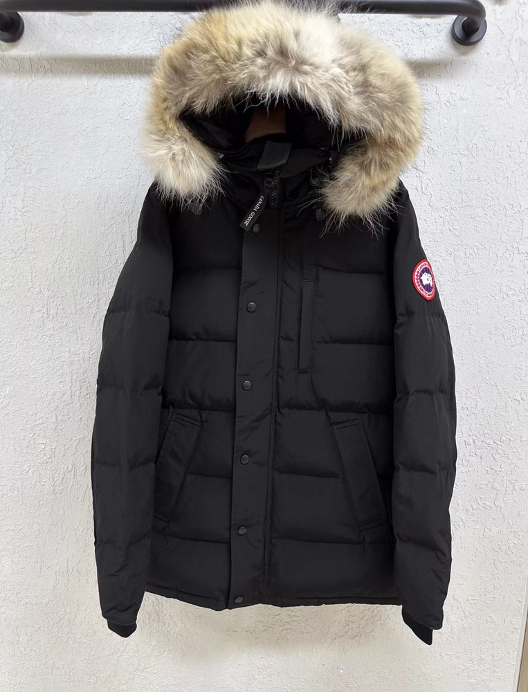 Пуховик CANADA GOOSE #1