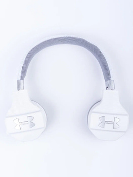 Under armour best sale jbl train headphones