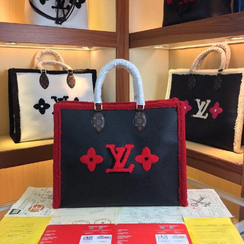 Lv Monogram Teddy Onthego M55421