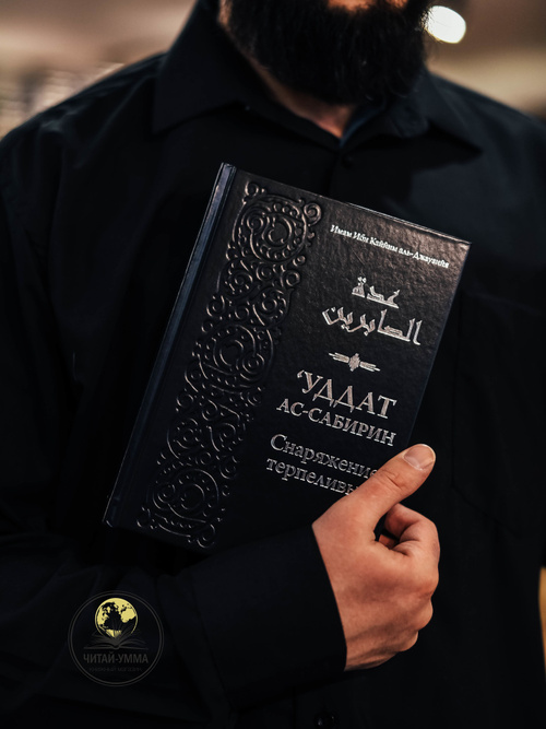 Жалаңаш сұлулық бейнесінің керемет денесі