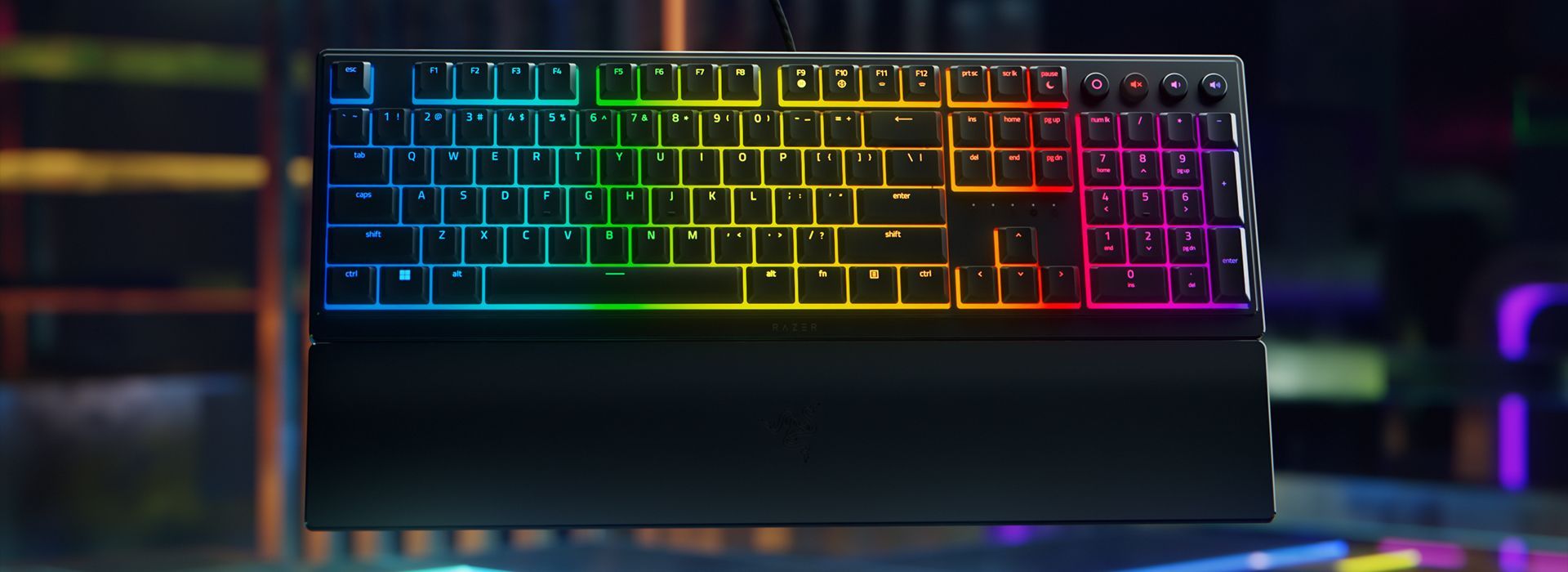 Razer ornata v3 x описание. Механо мембранная клавиатура Razer. Razer Pro Type Ultra. Razer Ornata v3 x. Игровой стол Razer.