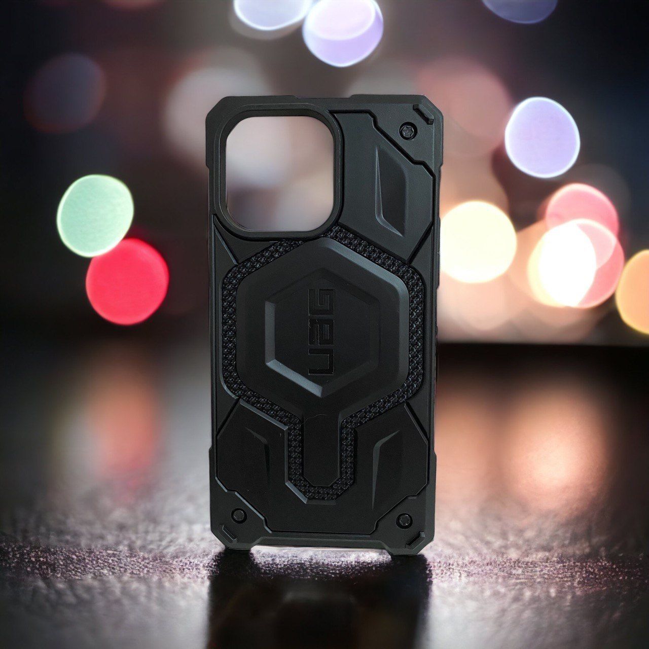 Чехол для iPhone 14 UAG Monarch Kevlar (черный) - купить с доставкой по  выгодным ценам в интернет-магазине OZON (1131505853)