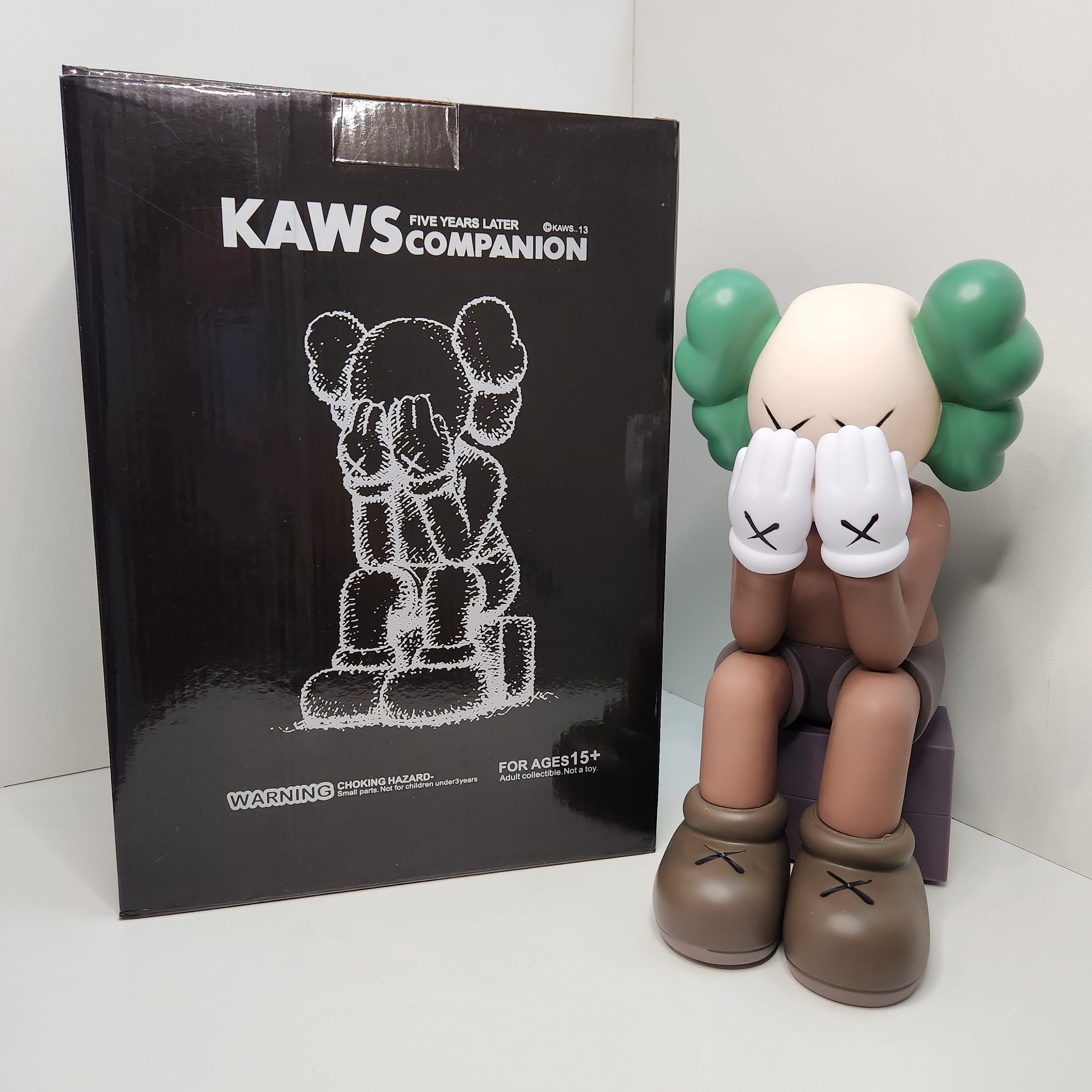Коллекционная фигурка KAWS грустный Companion Medicom Toy 28