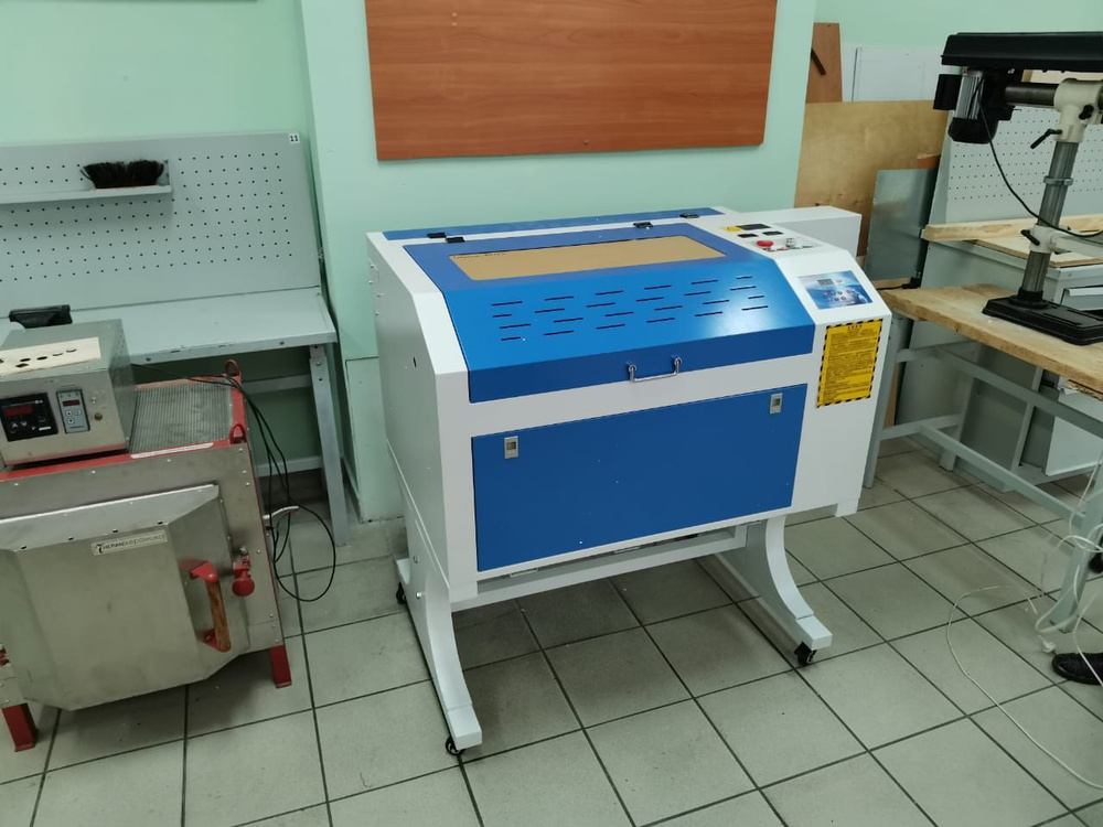 Лазерный станок c ЧПУ 400х600мм 80Вт/Ruida 900 - купить по низкой цене ...