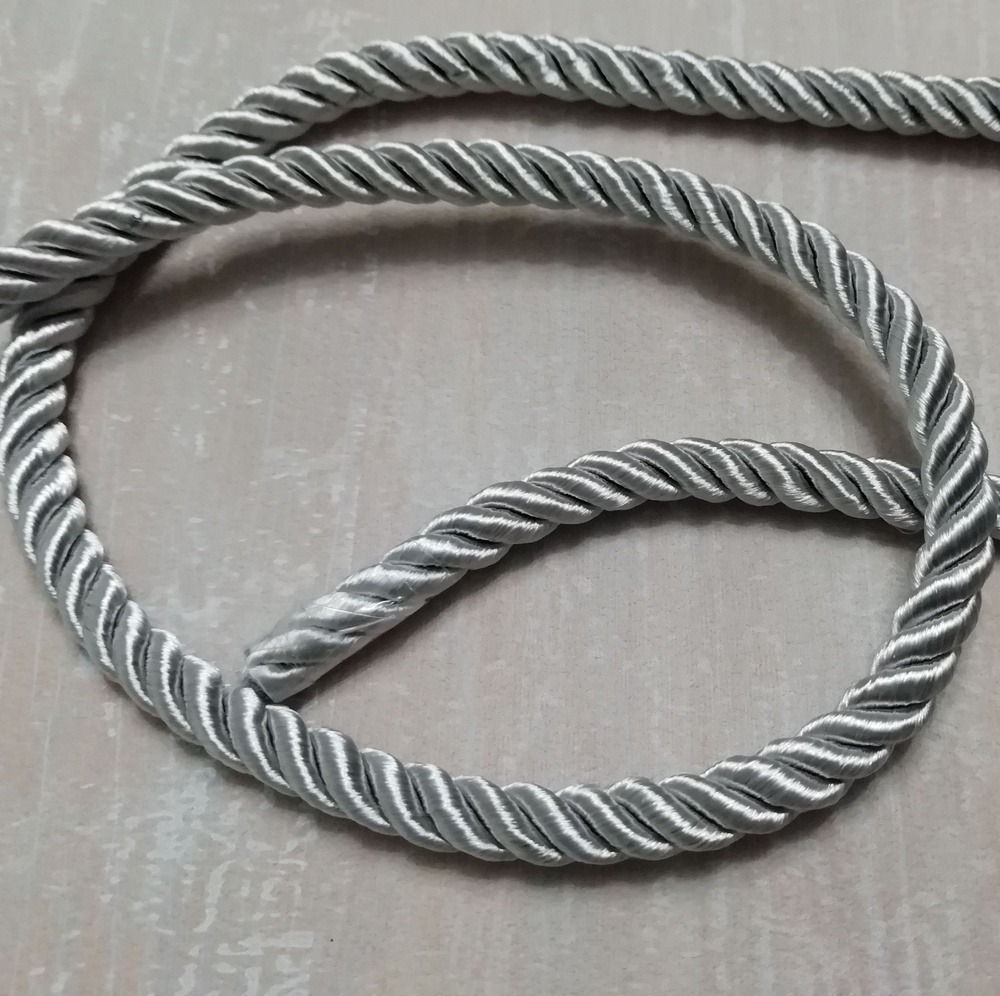 Шнур декоративный витой (канатик) 6 мм Цвет: серебристый (2 м) - купить ...