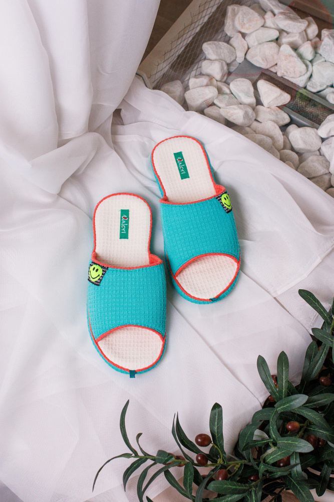 Тапочки Valori - купить с доставкой по выгодным ценам в интернет ...