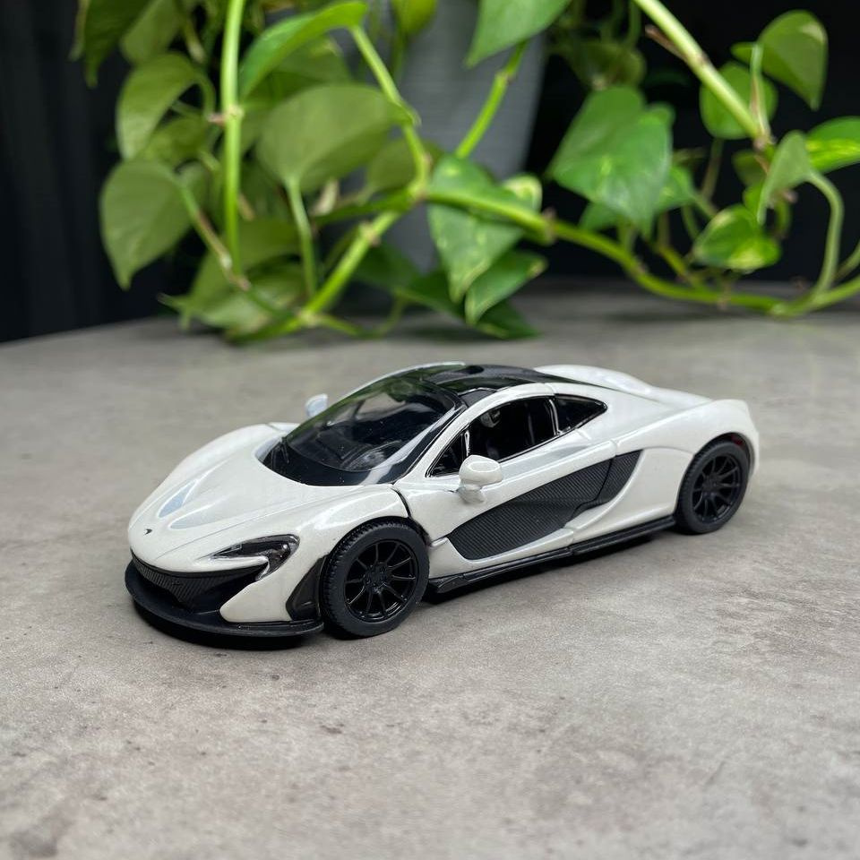 Машинка металлическая Макларен П1 McLaren P1 Kinsmart 1:36 5393DKT  инерционная, цвет Белый - купить с доставкой по выгодным ценам в  интернет-магазине OZON (964699000)