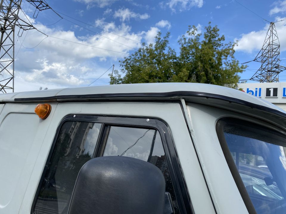 Уплотнитель водостока крыши УАЗ 452 Буханка, 3303 и модификаций (длина ...