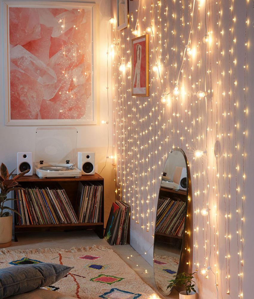 Световые акценты в интерьере — как добавить глубину и объём с помощью гирлянд