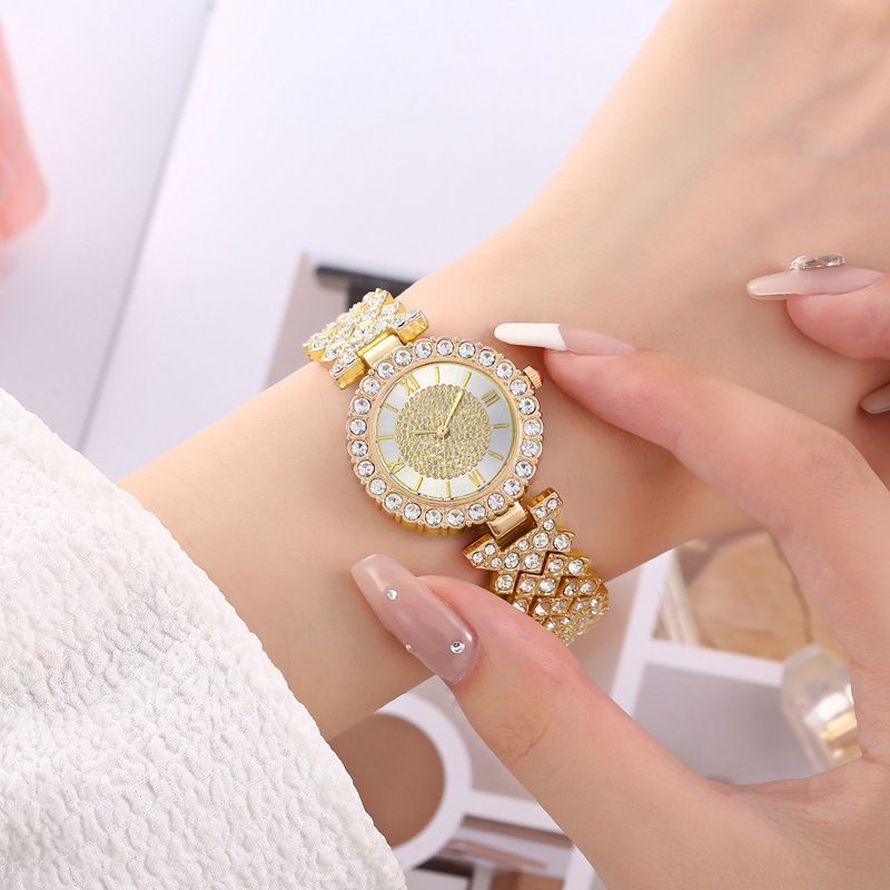 Часы женские бриллиантовое золото со стразами наручные, бижутерные часы - купить с доставкой по выгодным ценам в интернет-магазине OZON (1043353229)