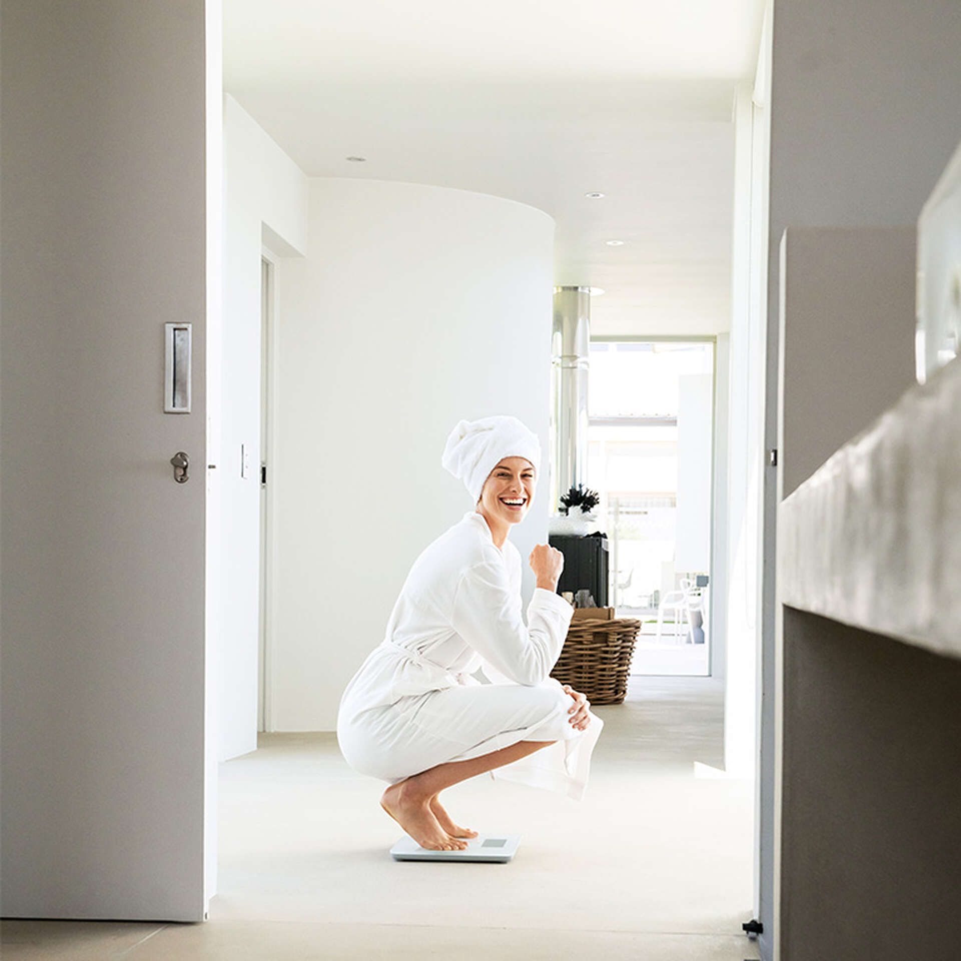 Напольные весы Beurer GS120 Kompakt, прозрачный купить по низкой цене с ...