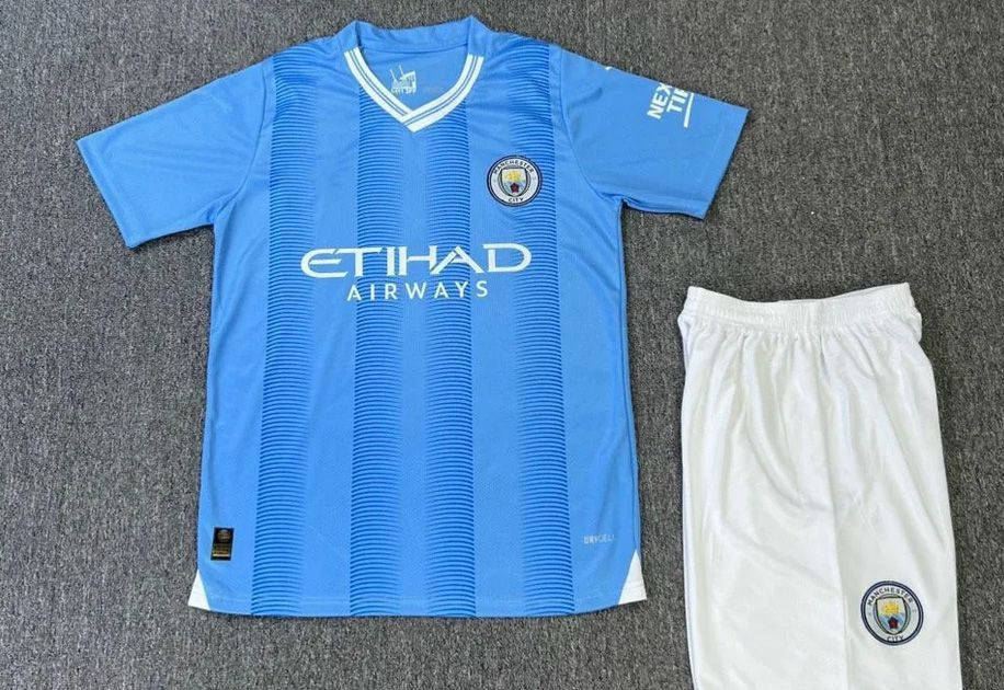 Man city kit 22. Форма ман сити 2023 24. Футболка манчестер сити 2023. Гостевая форма манчестер сити 23/24. Manchester city forma 2024.