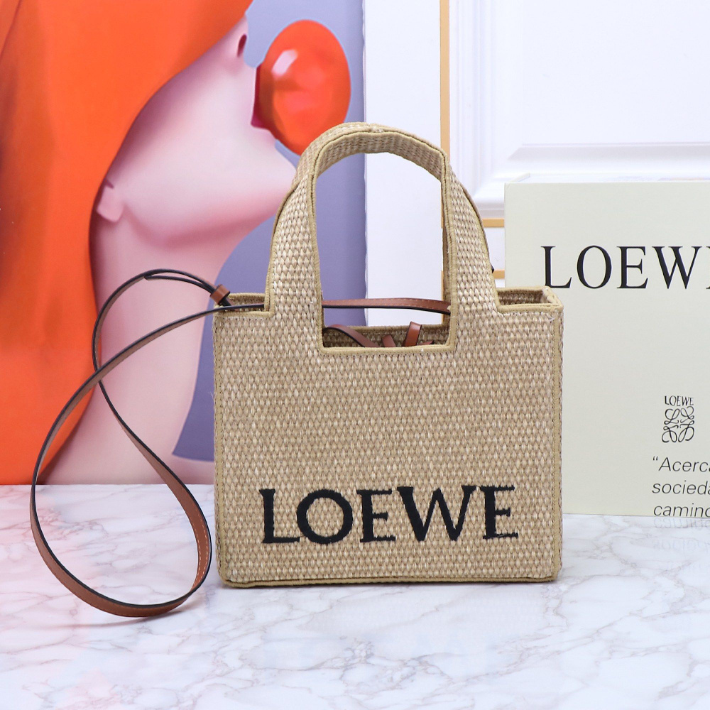 Loewe hot sale summer bag