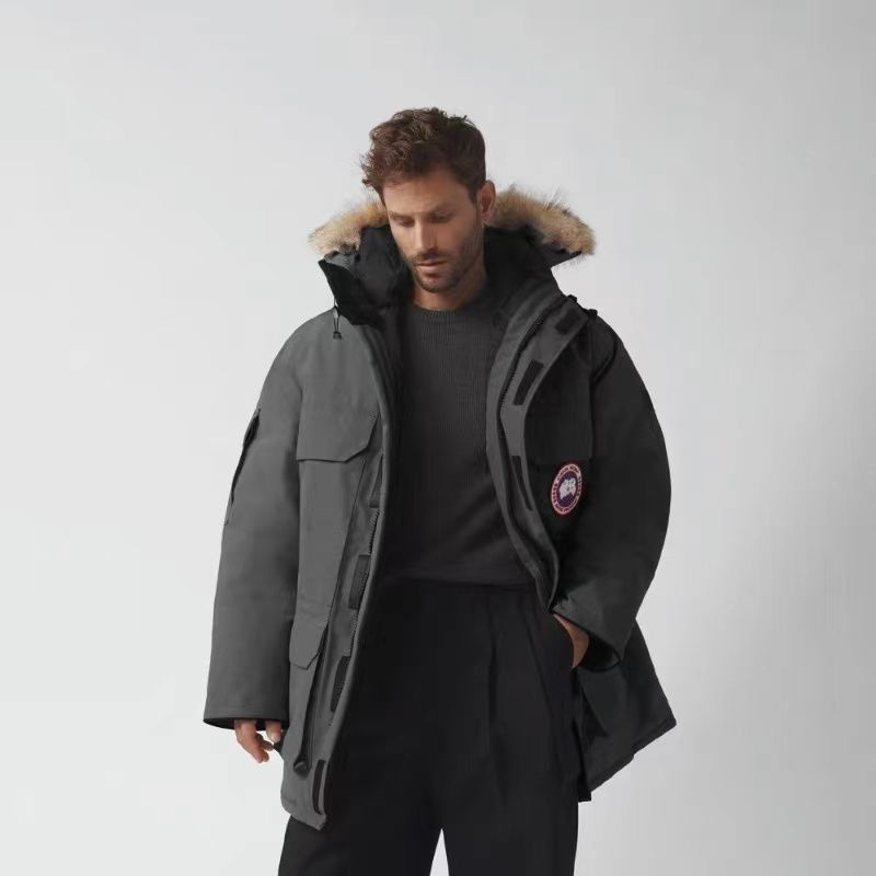 Пуховик CANADA GOOSE #1