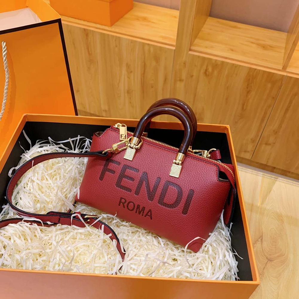 Fendi Сумка кондуктора мессенджер #1