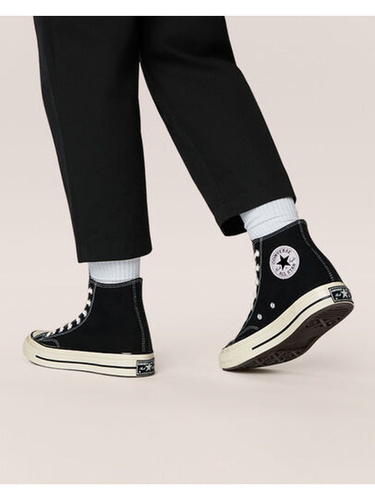 Classic black best sale high top converse