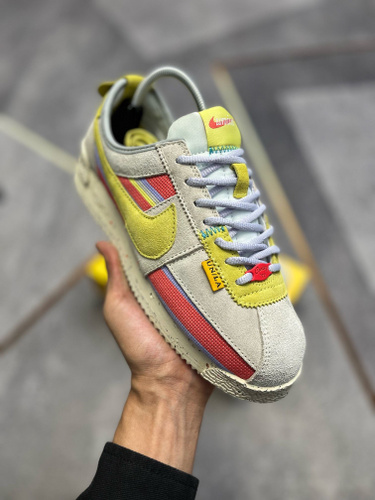 Nike Cortez OZON