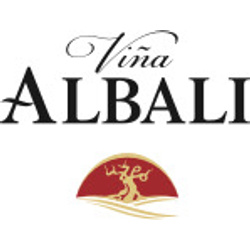 Albali sauvignon blanc. Альбали. Вино Albali Испания красное. Вино безалкогольное Vina Albali sparkling. Albali logo.