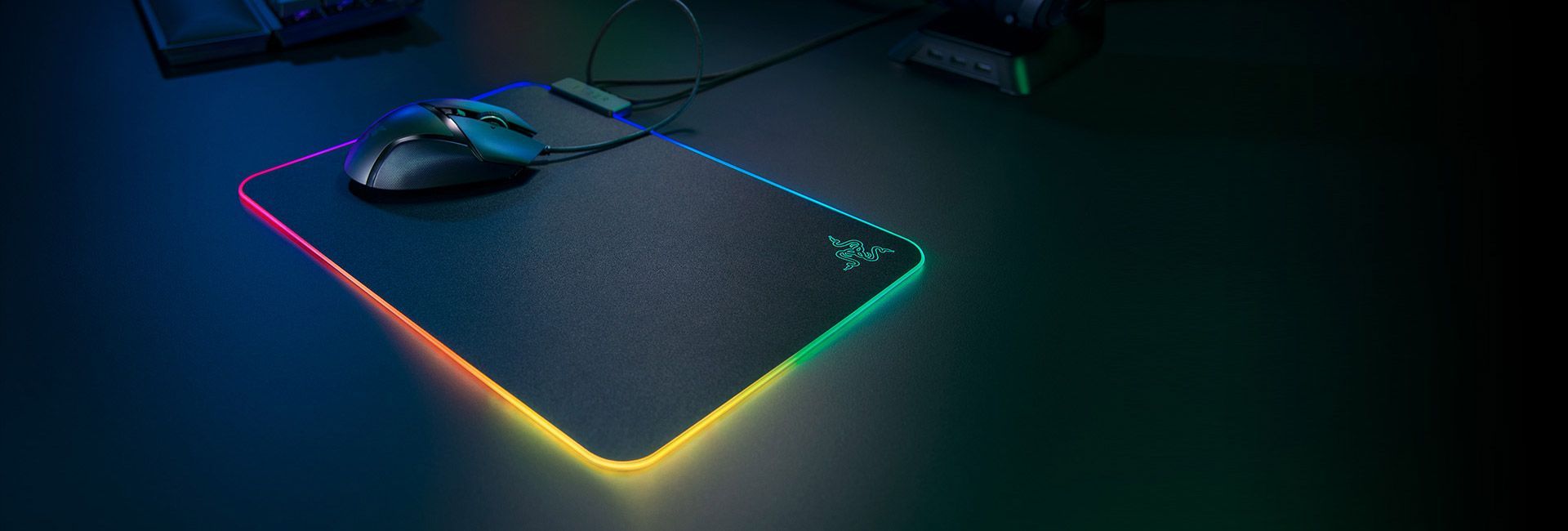 Маска с RGB подсветкой Razer